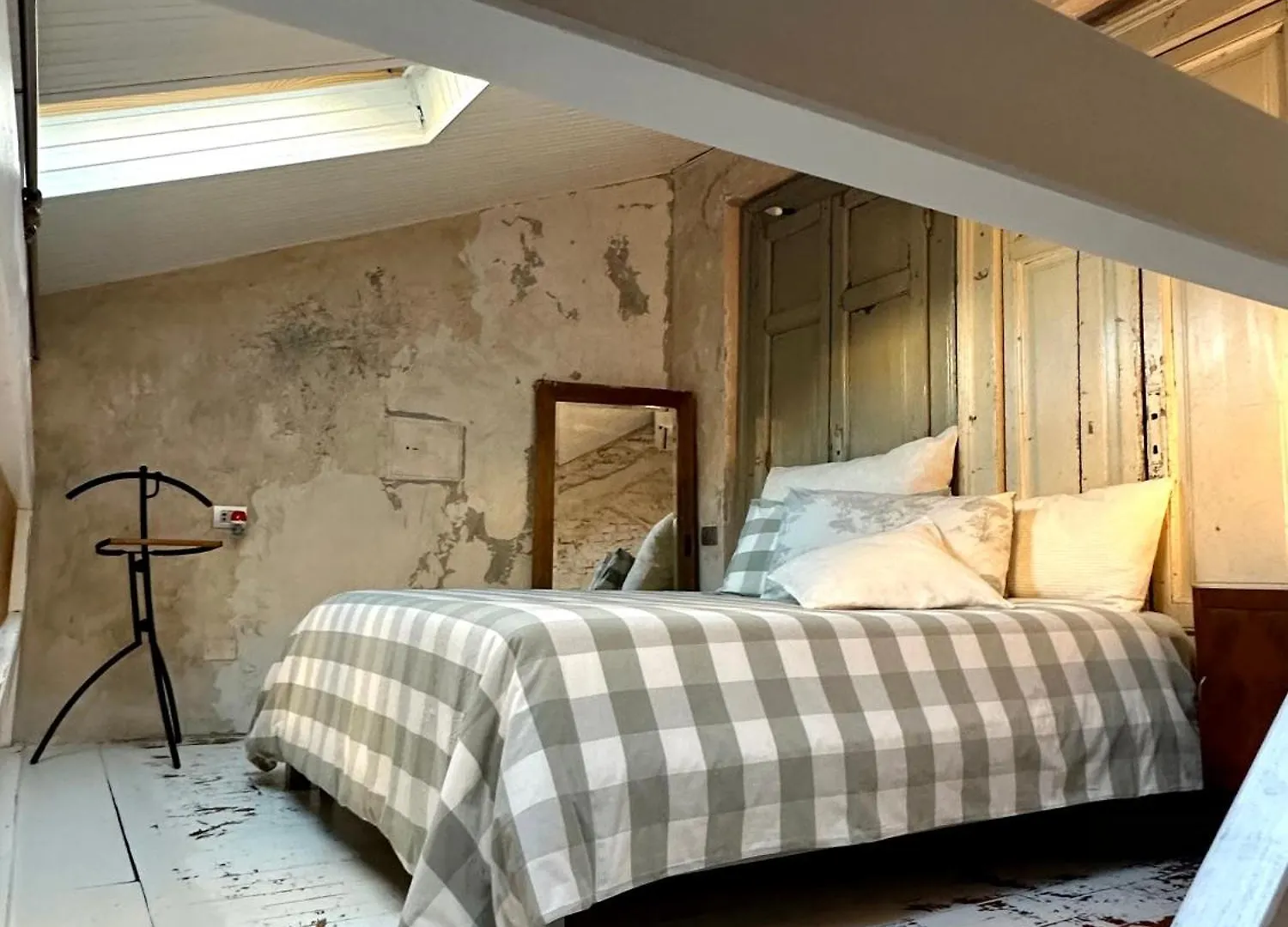 Apartment Charming And Design Attic Loft Central Milan In Coolest Area Navigli Ticinese
