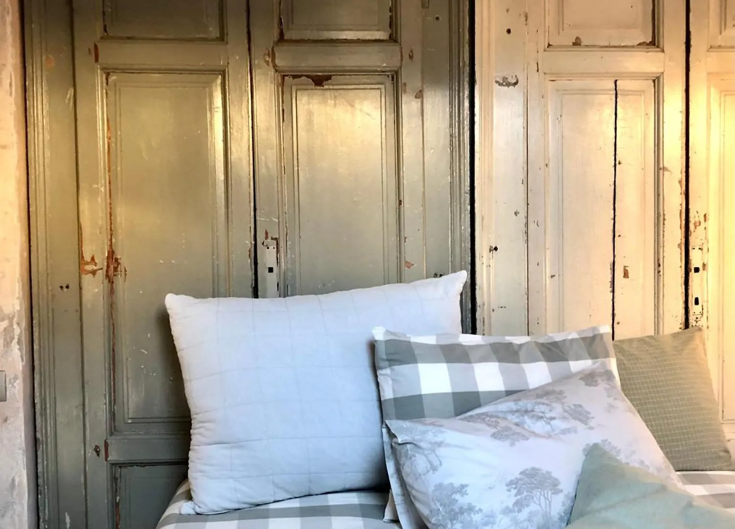 Apartment Charming And Design Attic Loft Central Milan In Coolest Area Navigli Ticinese Italy