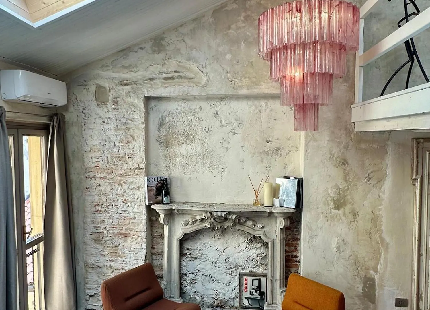 Charming And Design Attic Loft Central Milan In Coolest Area Navigli Ticinese 0*,